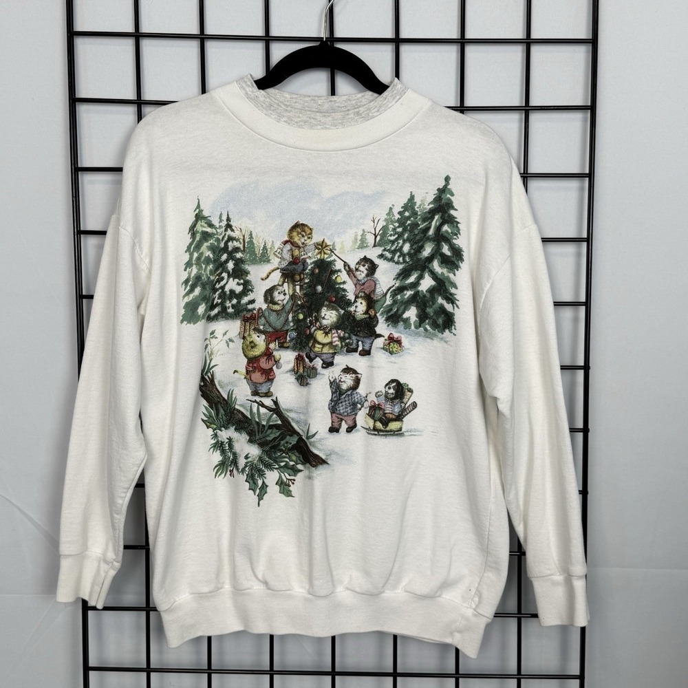 Vintage Nutcracker Christmas Sweatshirt Womens Medium Ivory Cats Dogs Grandma‎